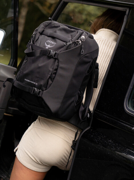 SOJOURN PORTER TRAVEL PACK 30L BLACK
