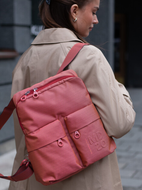 MD20 BACKPACK PECAN NUT
