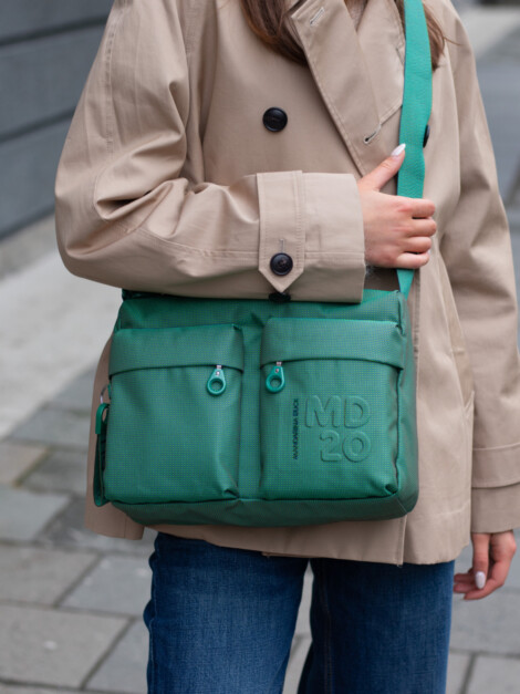 MD20 CROSSOVER EMERALD GREEN