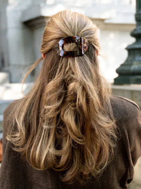 FLAT HAIR CLAW BROWN TORTOISE