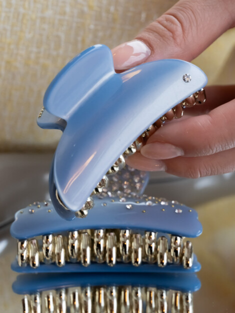 HAIR CLAW LARGE 501 BLUE