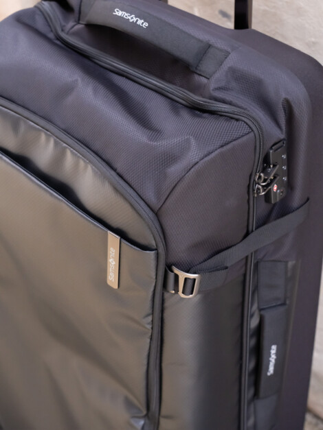 ARMOX DUFFLE/WH 68/25 BLACK