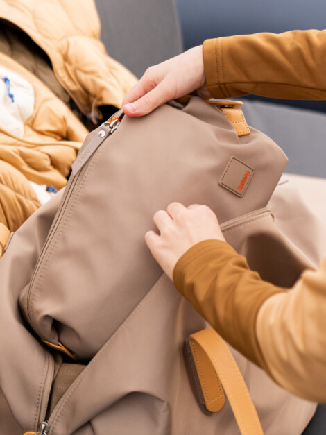 SWIMS NECESSAIRE KHAKI BEIGE