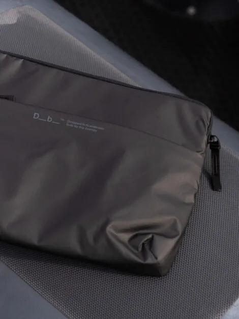 RAMVERK LAPTOP SLEEVE 14" BLACK OUT