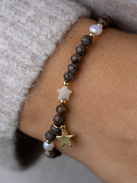 STONE BEAD BRACELET W/MOP STAR &amp; PEARLS CHOCOLATE BROWN