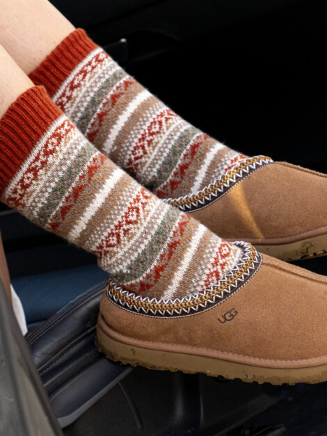 SKAUEN MID CALF SOCKS BURNT RED