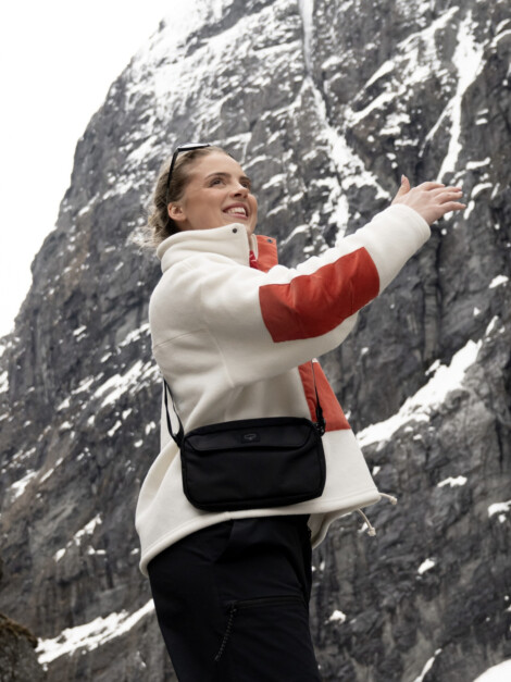 AOEDE CROSSBODY BLACK