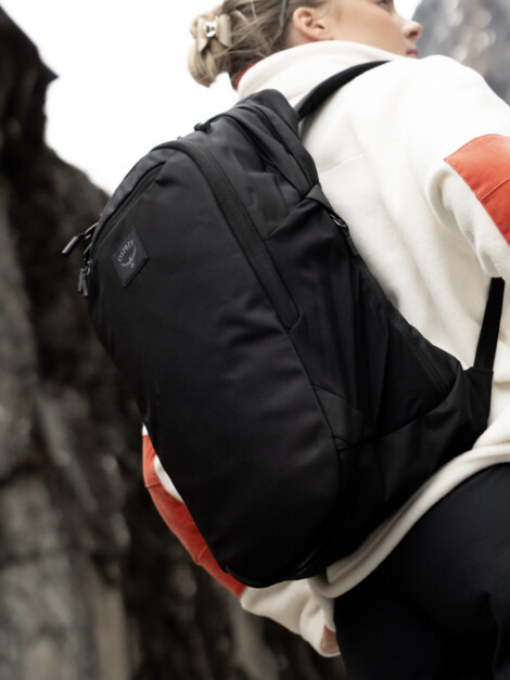 AOEDE AIRSPEED 20 BACKPACK BLACK