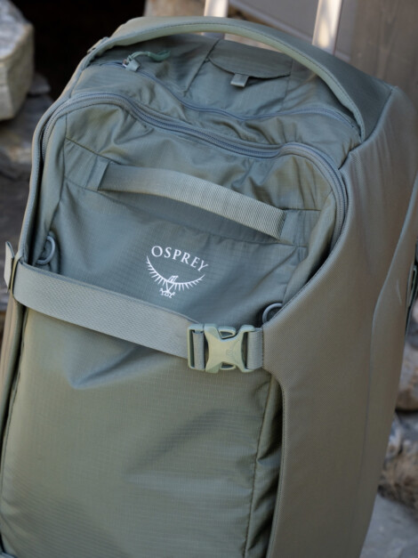 SOJOURN WHEELED TRAVEL PACK 80L KOSERET GREEN