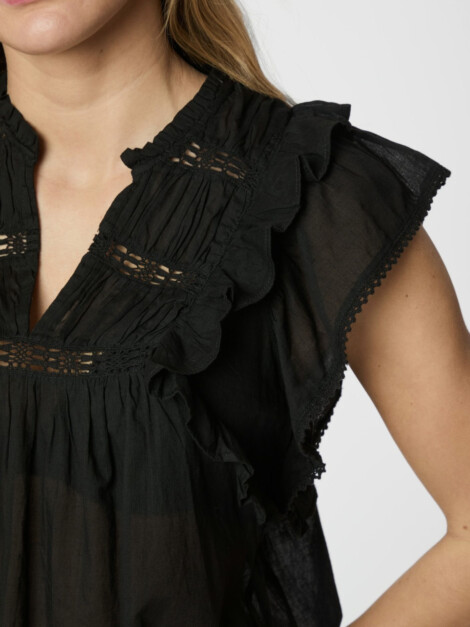 JAYLA S VOILE TOP BLACK