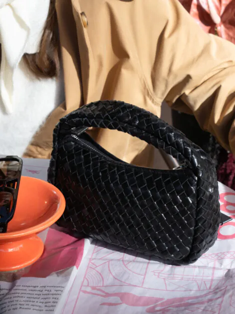 SALERNO MADELAINE BLACK