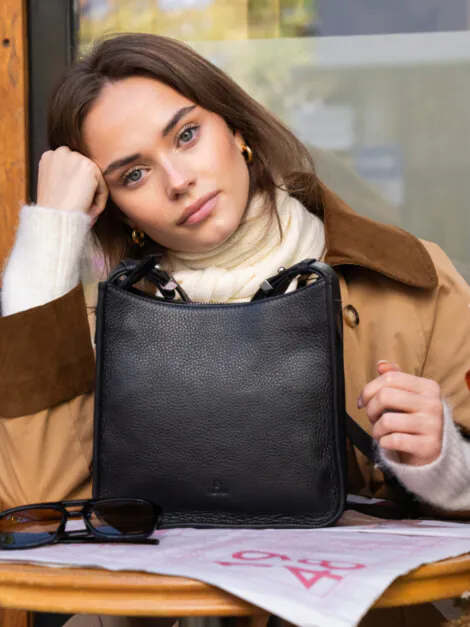 CORMORANO SHOULDER BAG GUNVOR BLACK