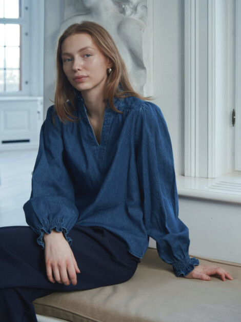 EMMELINE DENIM BLOUSE DARK BLUE
