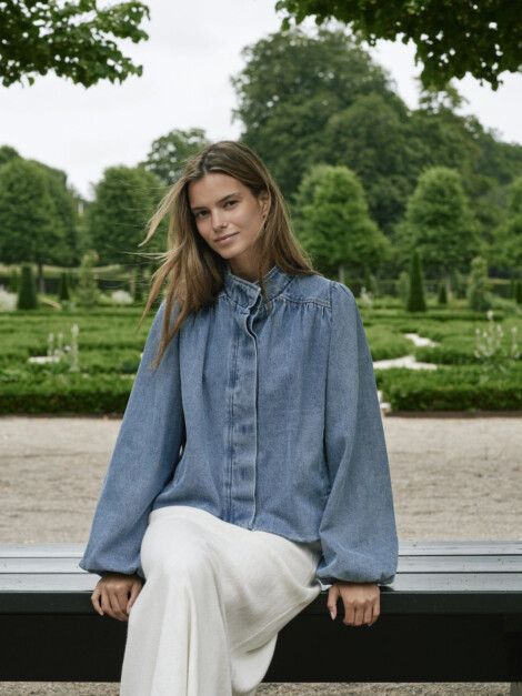 TIRSA DENIM JACKET