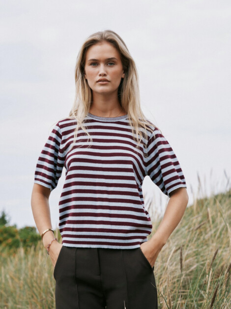 MISSY STRIPE KNIT TEE