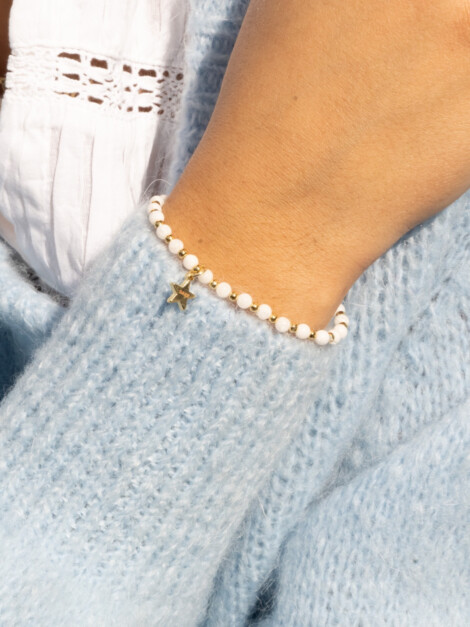 STONE BEAD BRACELET WHITE