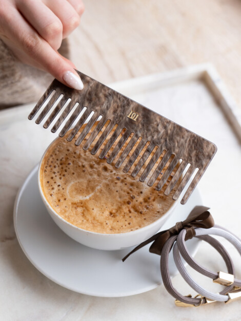 HAIR COMB CHOCOLATE BROWN