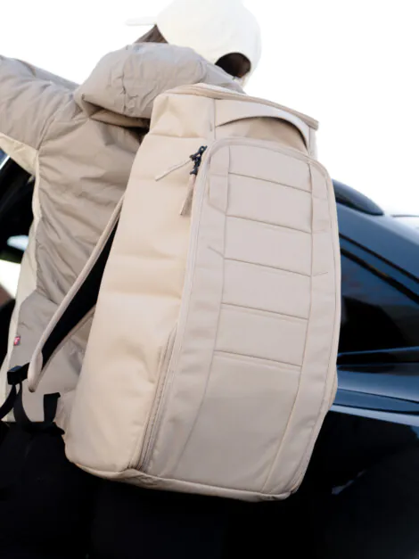HUGGER BACKPACK 30L FOGBOW BEIGE