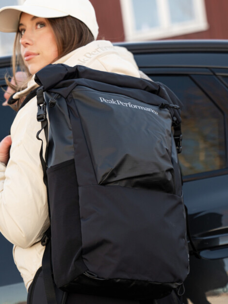 HIKE BACKPACK BLACK