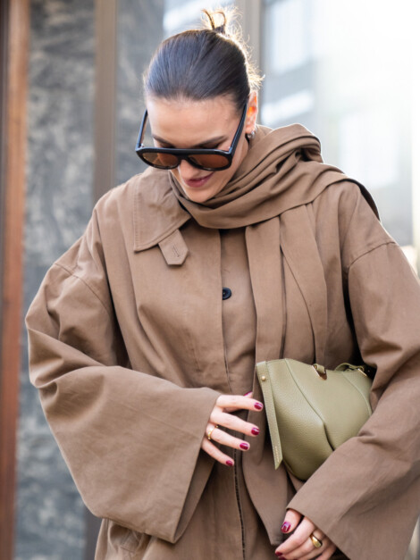 IBEN TRENCH W.SCARF DARK TAUPE