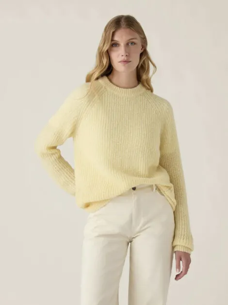 ALPACA BLEND RAGLAN SWEATER YELLOW
