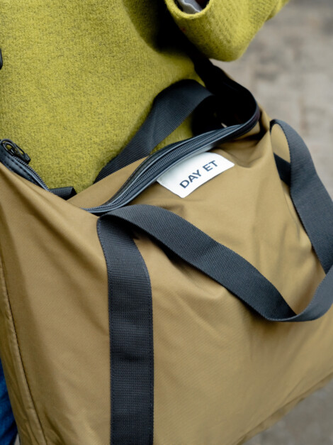 DAY GWENETH RE-S CROSS DARK OLIVE
