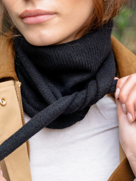 MISTY KNIT SCARF BLACK