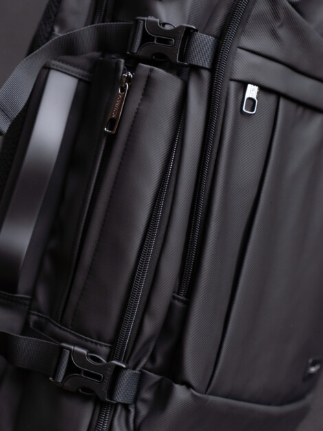 COMMUTER BACKPACK BLACK