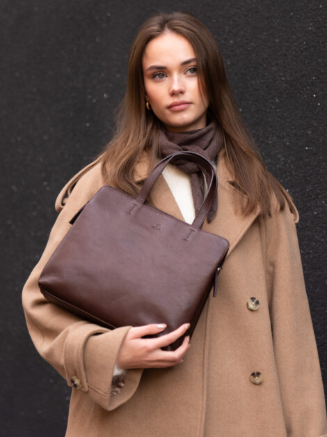 Riva handbag Pil Dark Brown