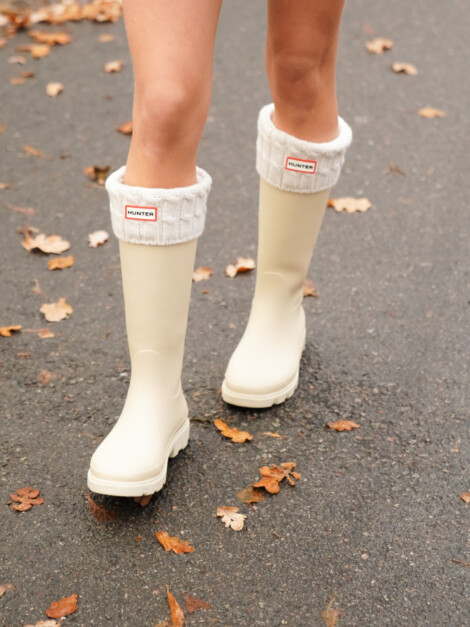 6 STITCH CABLE TALL BOOT SOCK HUNTER WHITE