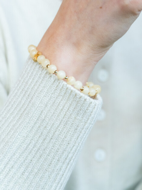 STONE BEAD BRACELET 6MM W/GOLD BEADS YELLOW JADE
