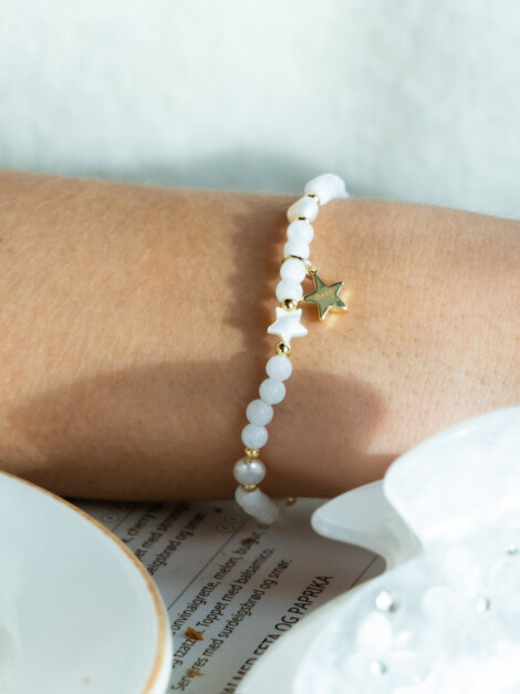 STONE BEAD BRACELET W/MOP STAR & PEARLS WHITE JADE
