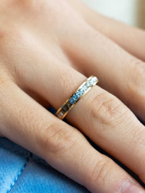 CRYSTAL RING BROAD BLUE & GREEN MIX