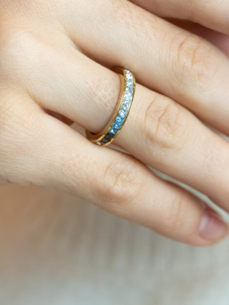 CRYSTAL RING BROAD BLUE &amp; GREEN MIX