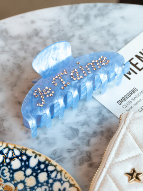TEXT HAIR CLAW "JE T`AIME" IBIZA BLUE