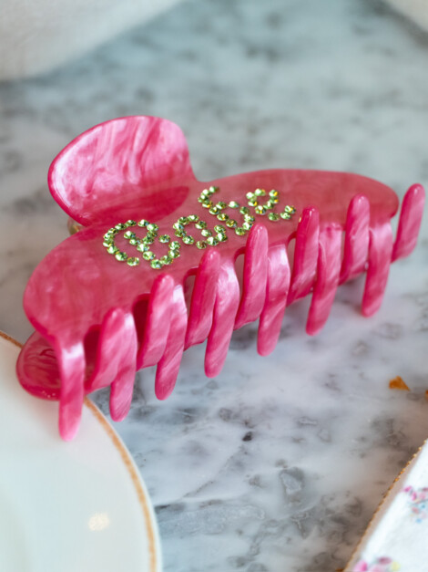 TEXT HAIR CLAW &quot;BABE&quot; BUBBLEGUM PINK