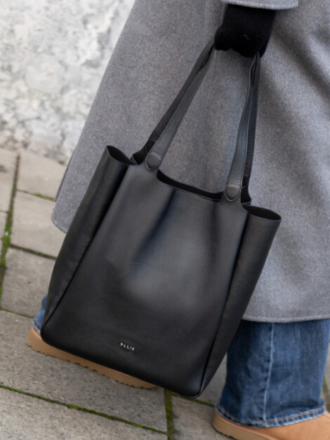 VALENTINE SHOPPER BLACK
