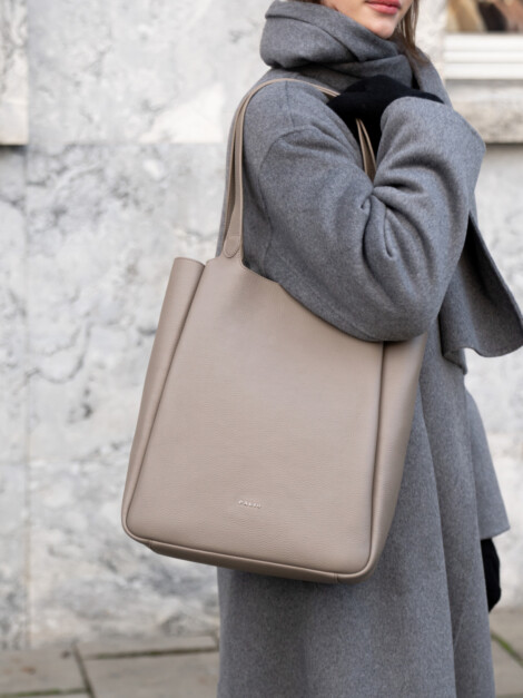 VALENTINE SHOPPER TAUPE
