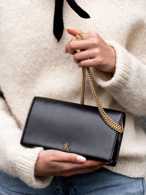 CK WALLET ON CHAIN BLACK