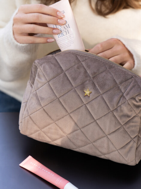 VELVET SQUARE QUILTED MAKE-UP POUCH LARGE WARM TAUPE