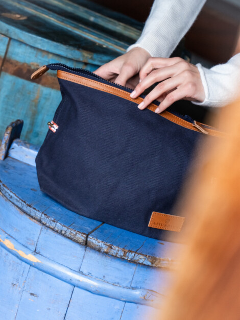 CANVAS WASH BAG NAVY