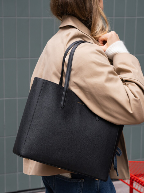 JIM RICKEY ANN BUSINESS 16 BLACK