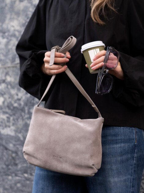 EMMA SUEDE TAUPE