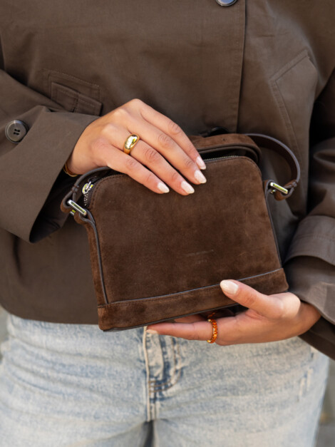 DIU SUEDE BROWN