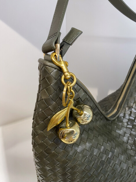 DARK CHERRY BAG CHARM GOLD