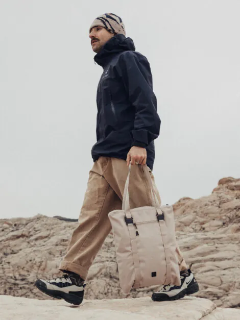 ESSENTIAL TOTE 12L FOGBOW BEIGE