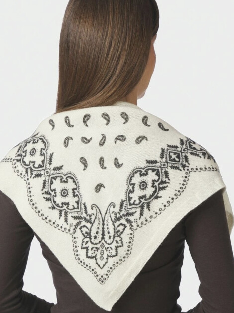ADELINA PAISLEY KNIT SCARF OFF WHITE