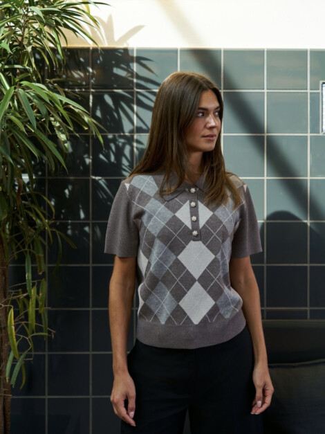 GIA CHECK KNIT BLOUSE DARK TAUPE