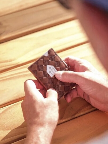 Leather Wallet Hazelnut chess