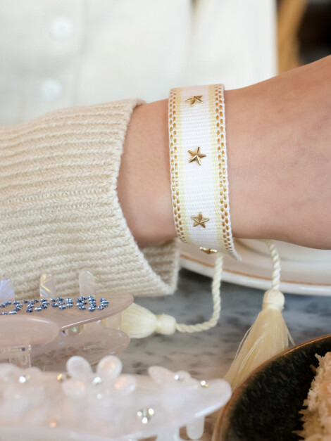 TØYARMBÅND STAR STUD WHITE W/PALE YELLOW & GOLD